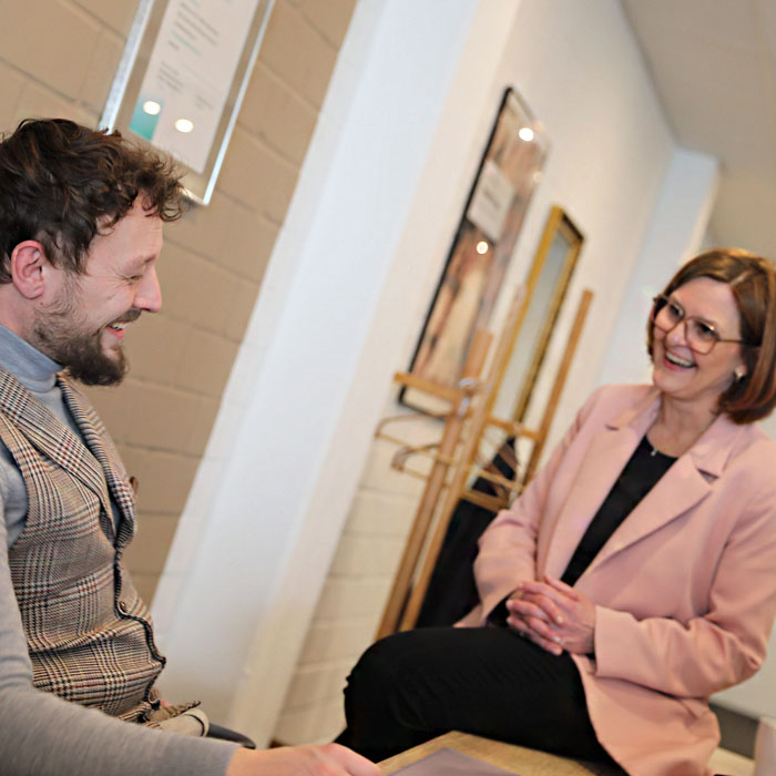 Carola Ise und Kilian Ise lachen